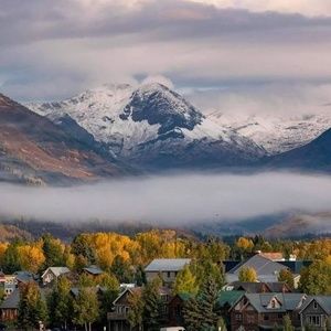 Meet your Posher, Silvia edith